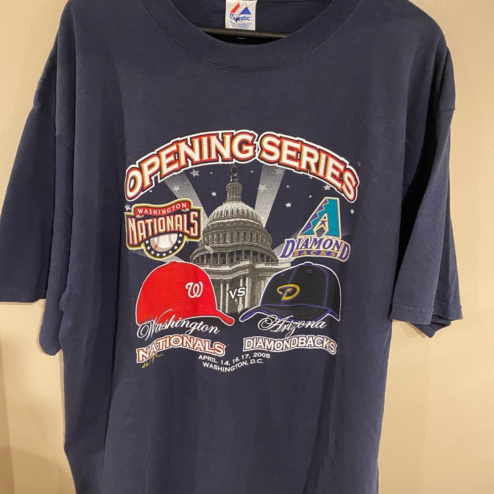 2005 mlb majestic opening day baseball tee